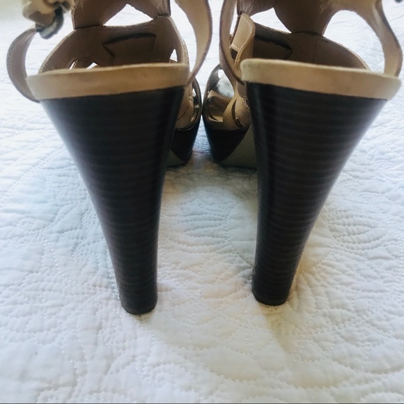 Nine West Light Camel Heels - Picture 3 of 8
